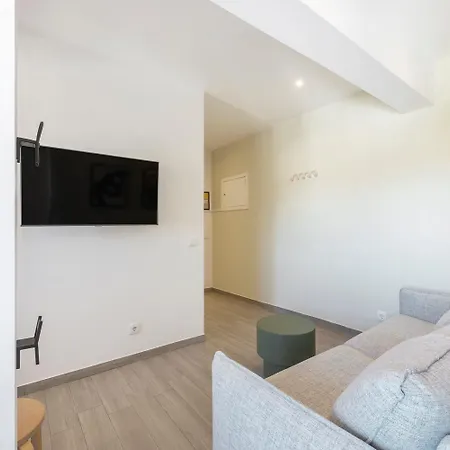 Equador By Olala Homes *