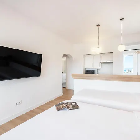 Equador By Olala Homes Apartment