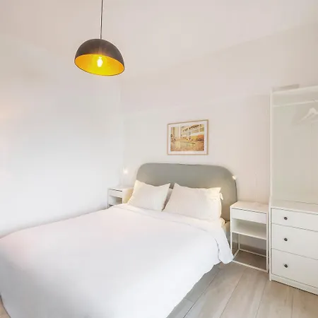 Equador By Olala Homes Apartment
